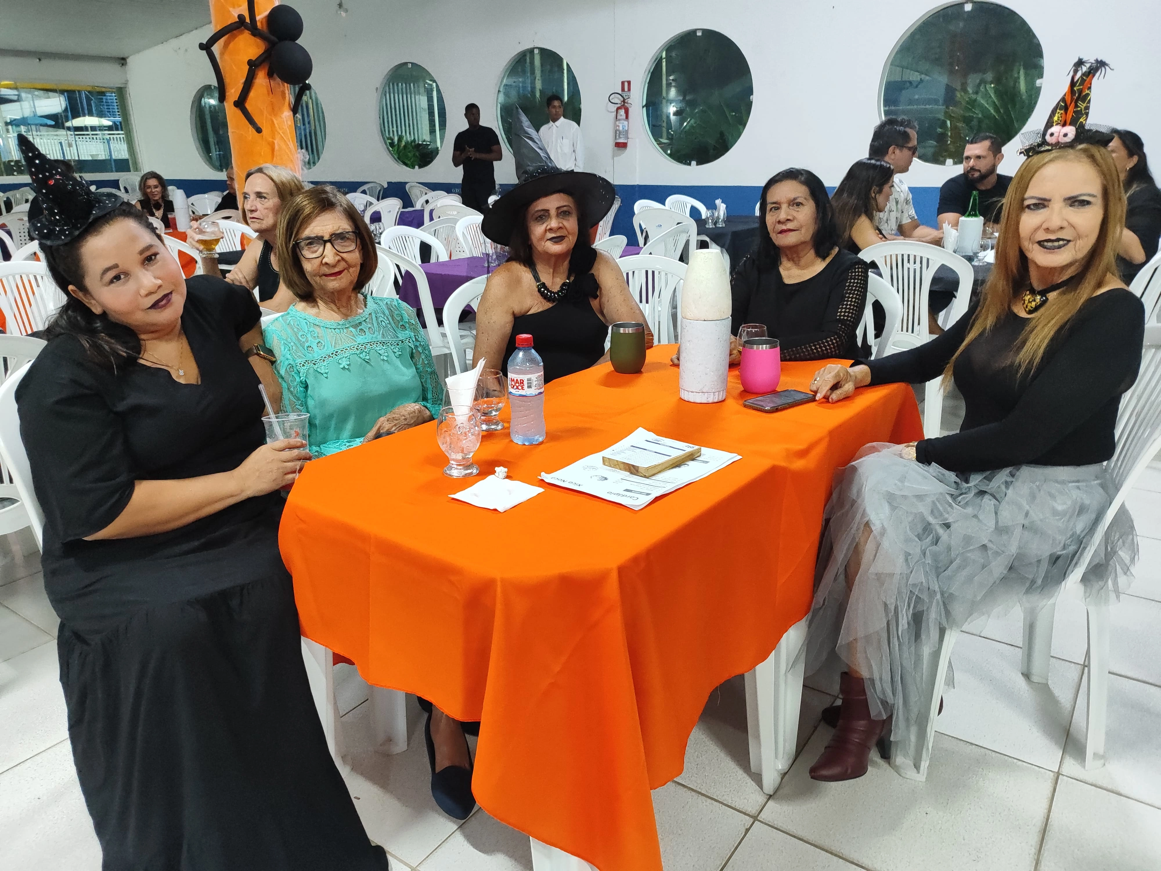 III Noite de Halloween AABB