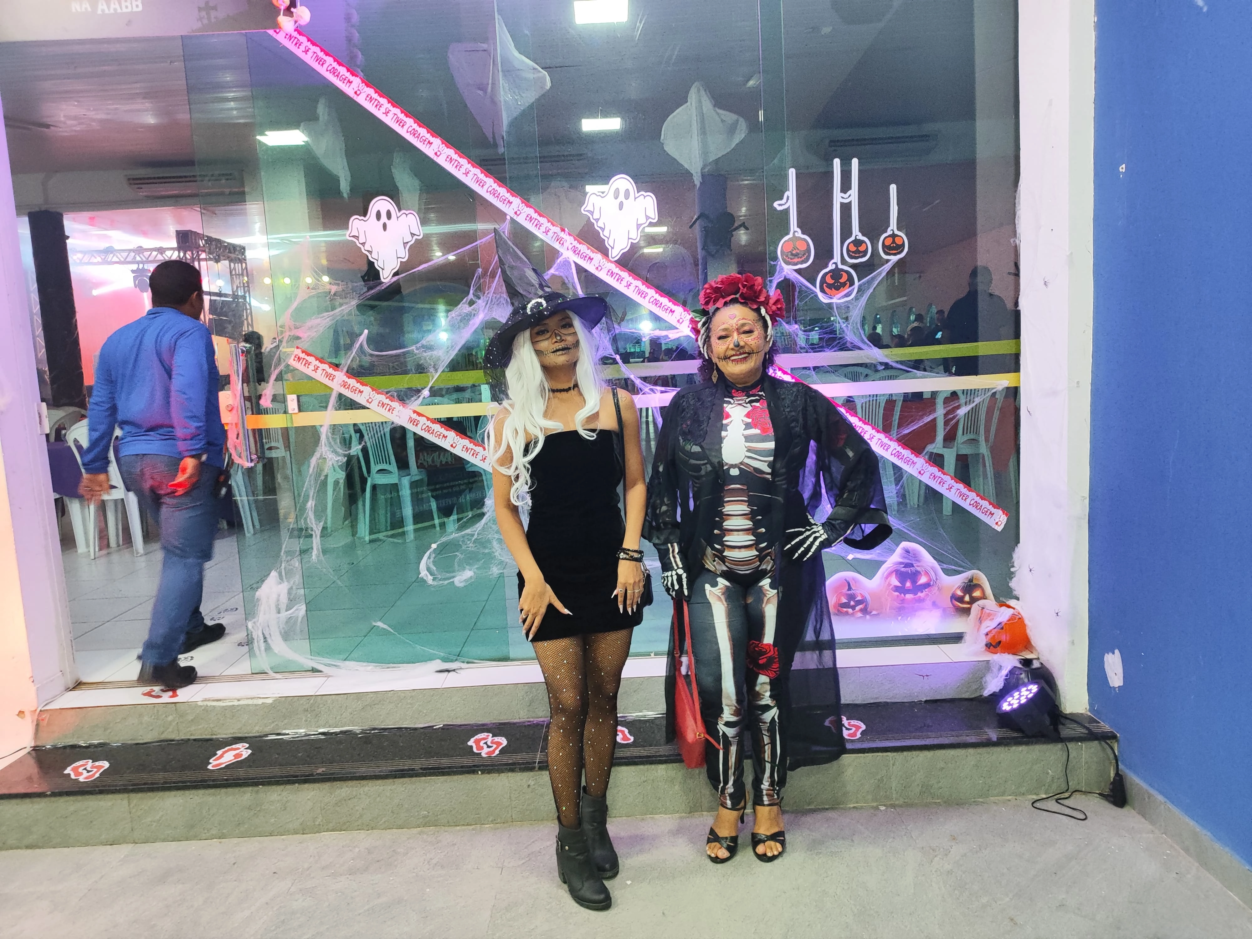 III Noite de Halloween AABB