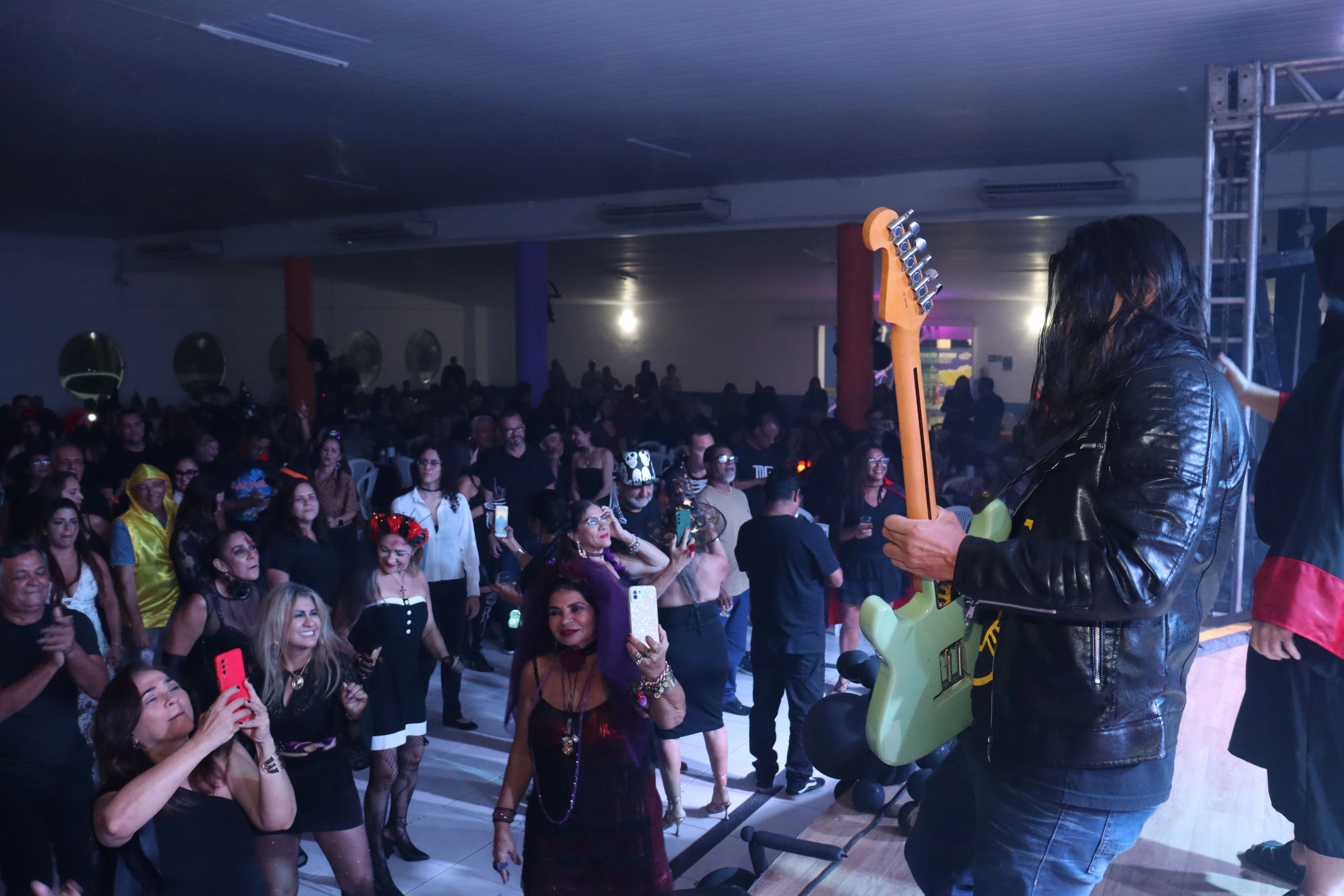 III Noite de Halloween AABB