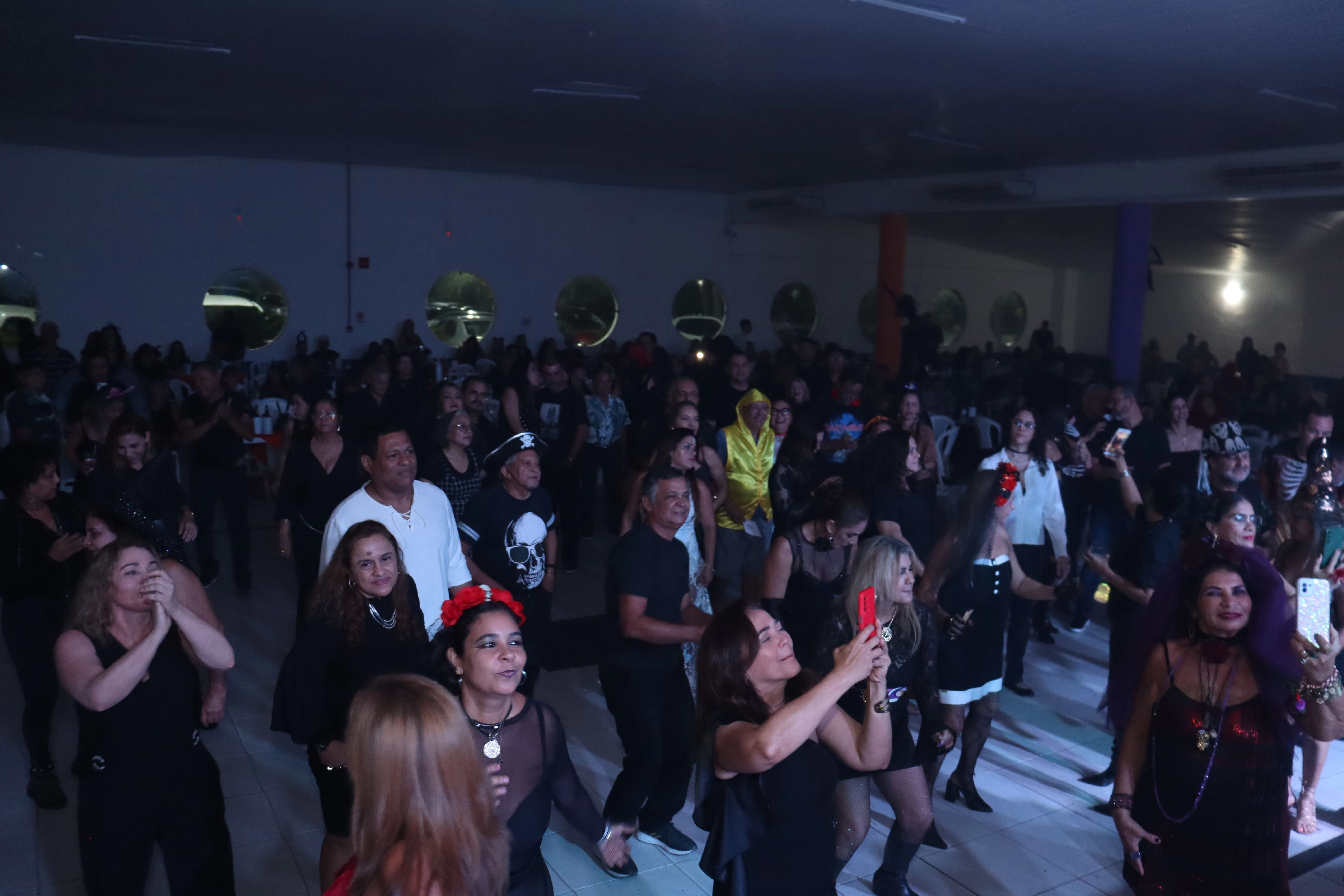 III Noite de Halloween AABB